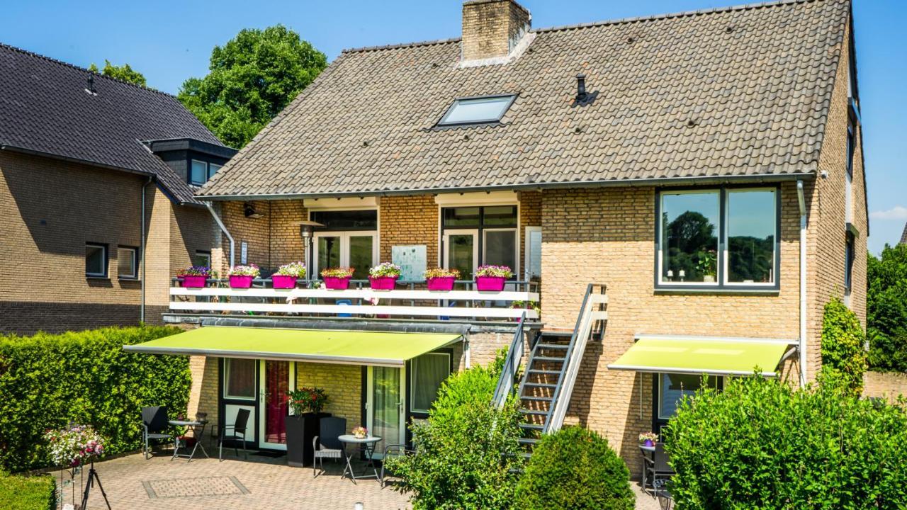 Panorama Sousberg Appartementen Schin op Geul Exterior photo
